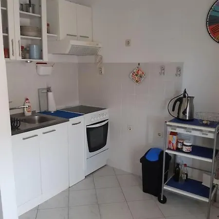 Antonela Stari Grad (Hvar)
